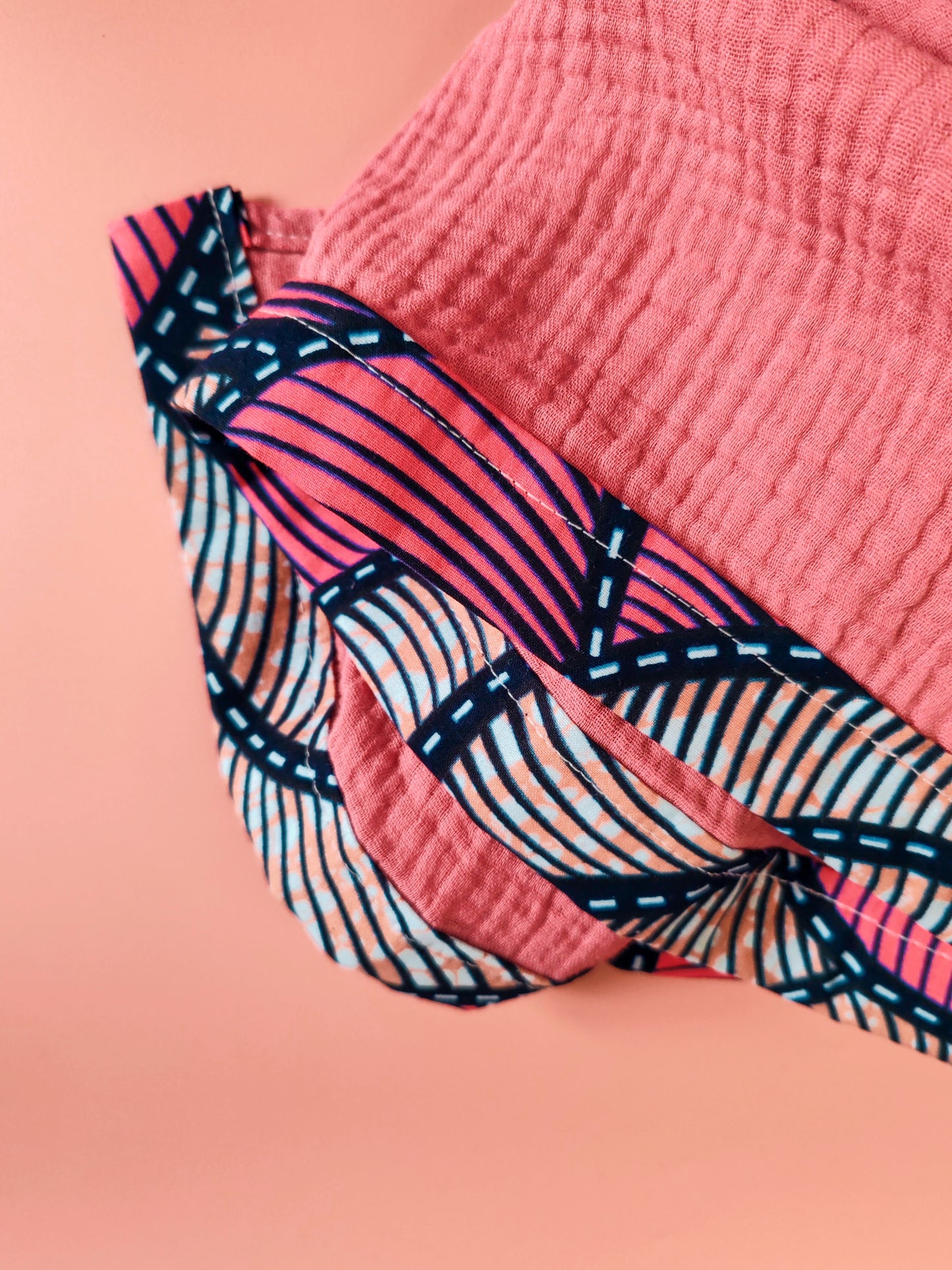 Chèche en gaze de coton Rose – création artisanale – Yaala – fabriquée en Bretagne