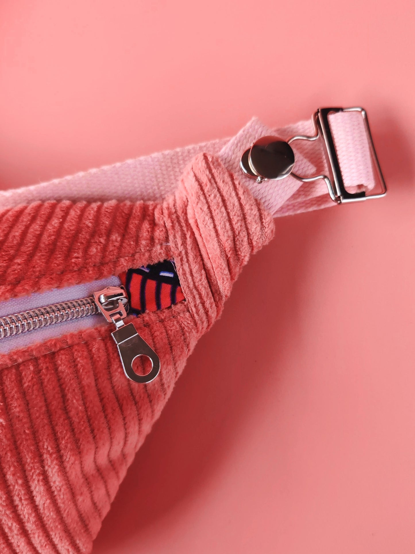 Sac banane en velours Rose & Wax – création artisanale – Yaala – fabriqué en Bretagne