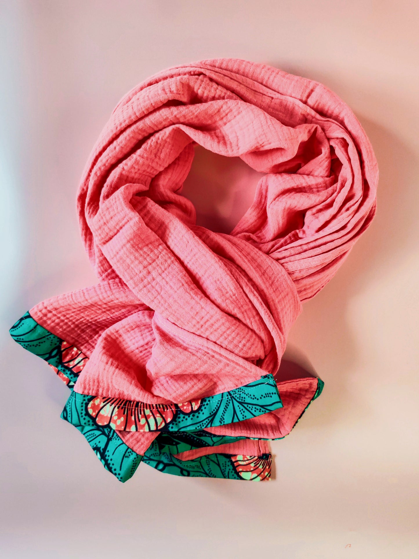 Chèche en gaze de coton Corail – création artisanale – Yaala – fabriquée en Bretagne