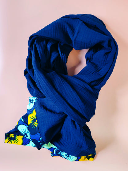 Chèche en gaze de coton Bleu Marine – création artisanale – Yaala – fabriquée en Bretagne