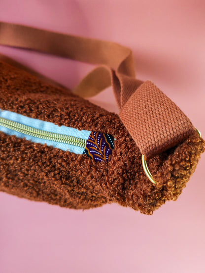 Sac Luna en tissu bouclette caramel & Wax – création artisanale unique – Yaala – fabriqué en Bretagne