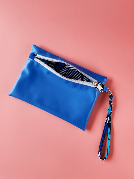 Pochette L’Essentiel Bleue – Guy Cotten & Wax