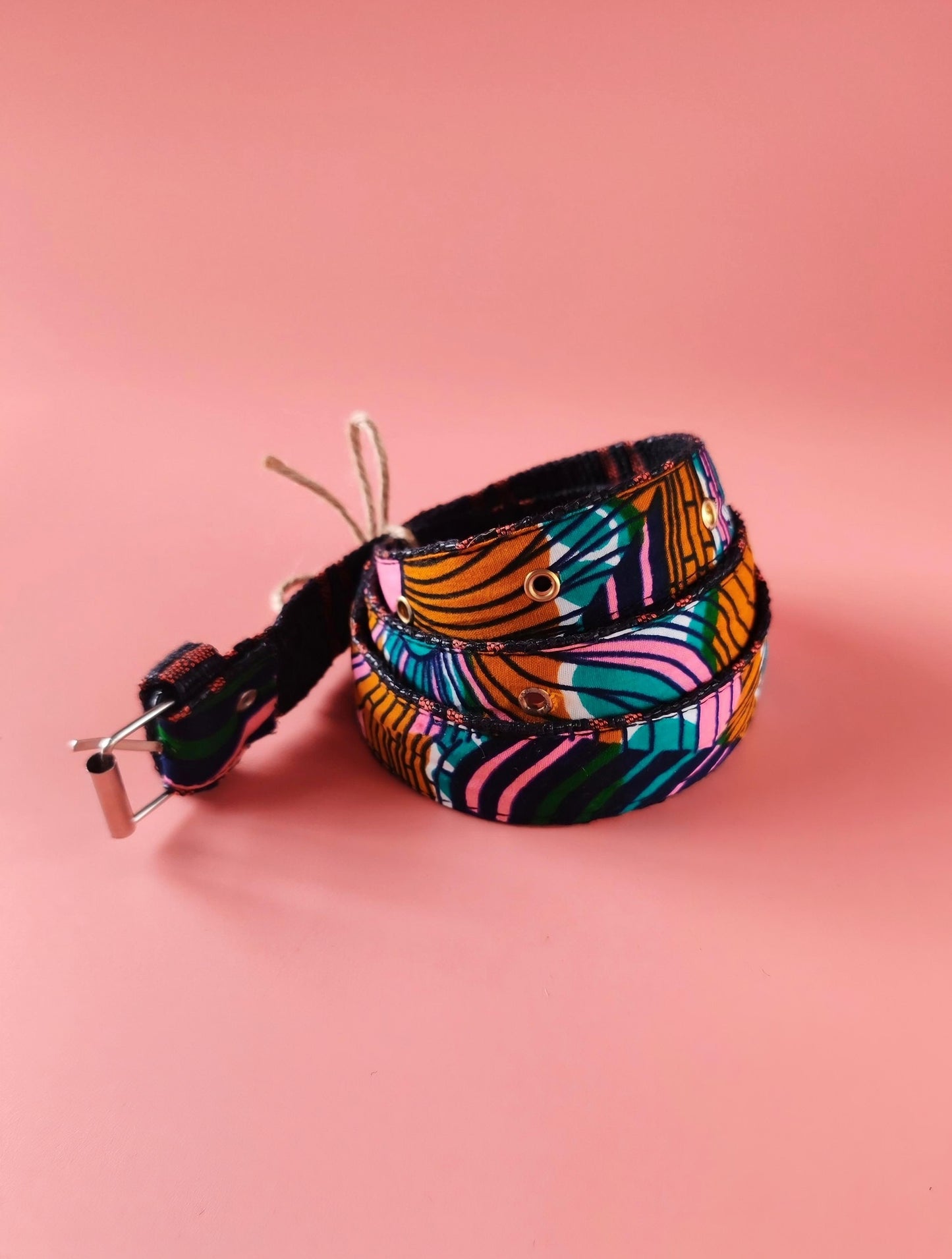 Ceinture GAFREH Power Flower – L’élégance du recyclé au service du style