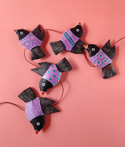 Fil d’oiseaux Violet – Papier mâché & perles